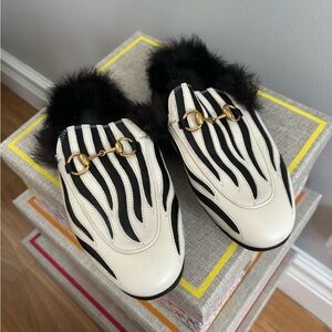 GUCCI Horsebit Accent Leather Slippers